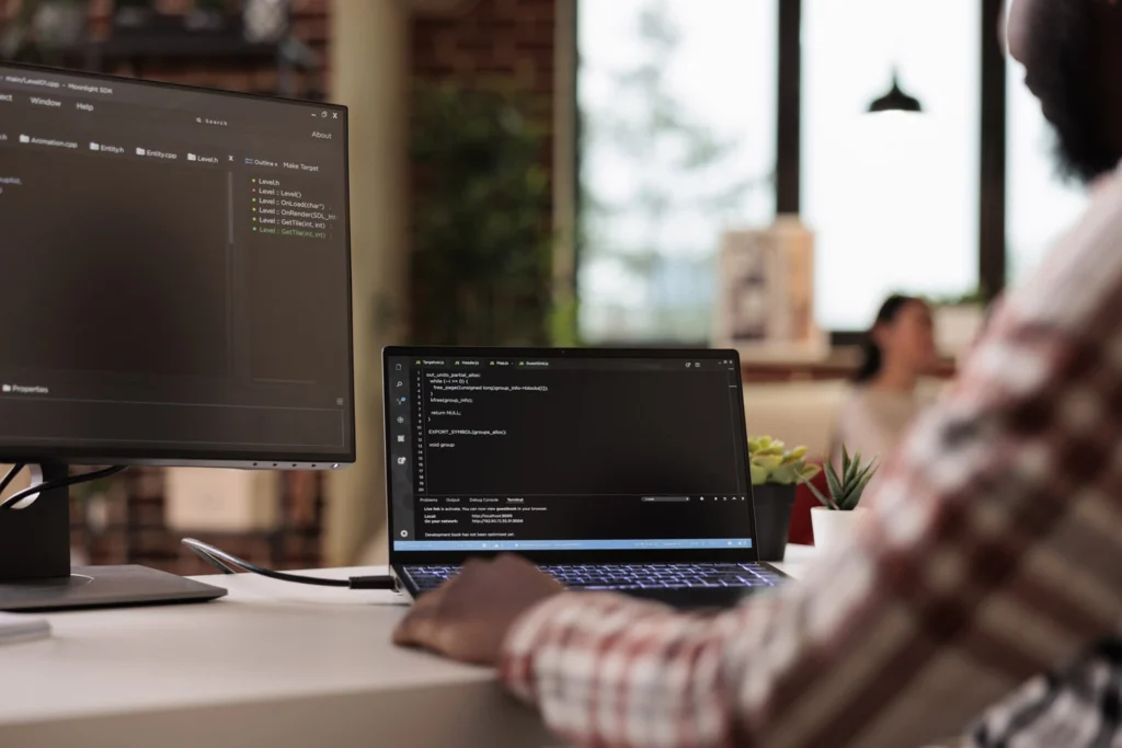 Strona szyta na miarę czy gotowy szablon WordPress? 2 Strony WordPress szyte na miarę