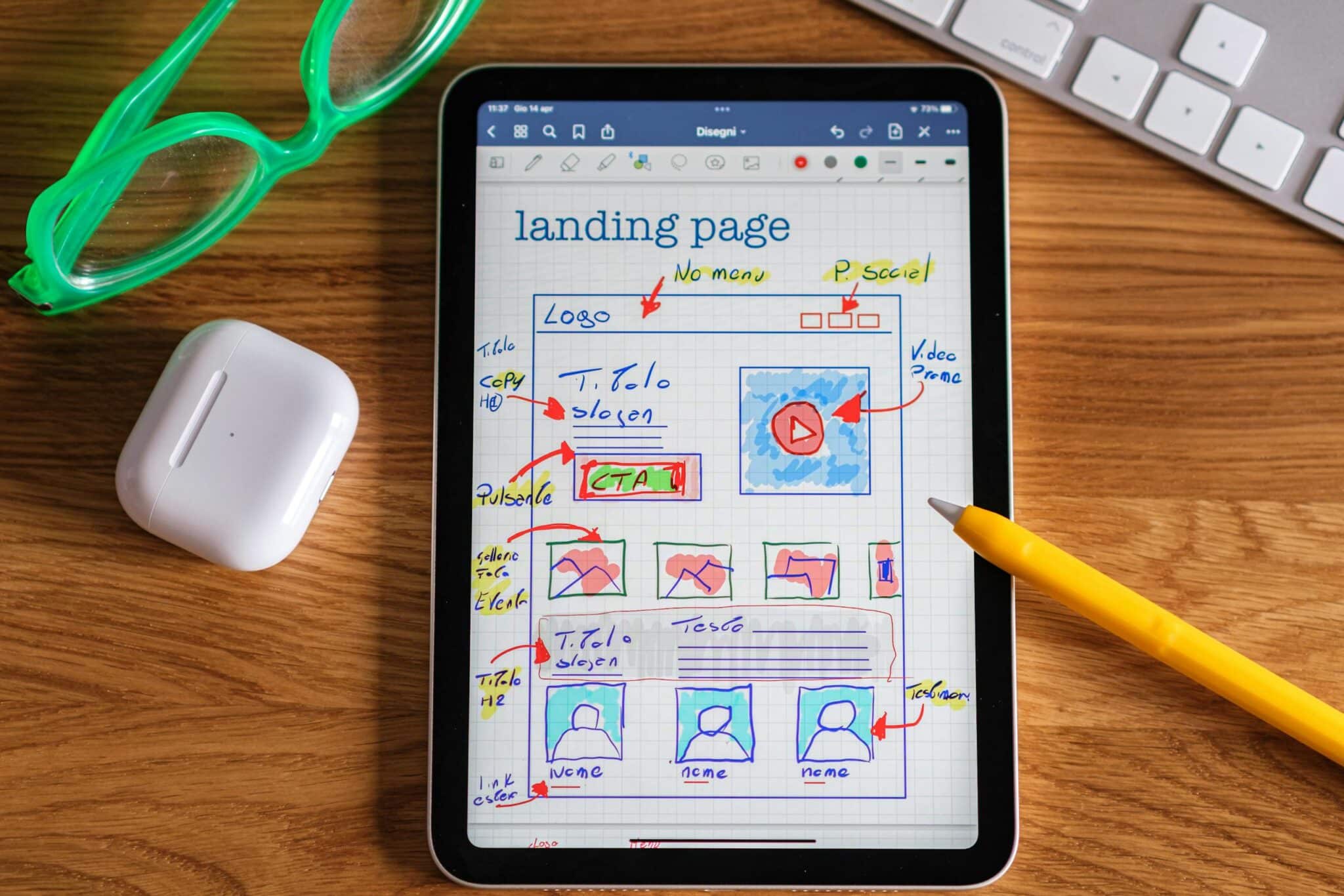Strony Landing Page 1 Close-up of tablet showing a hand-drawn landing page design, ideal for web development concepts.
